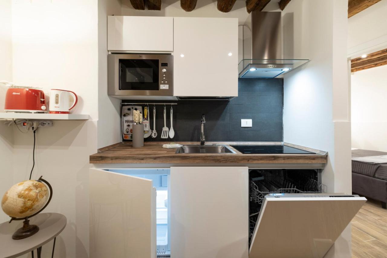San Marco Pied-A-Terre - Accademia By Wonderful Italy Apartment Venice Ngoại thất bức ảnh